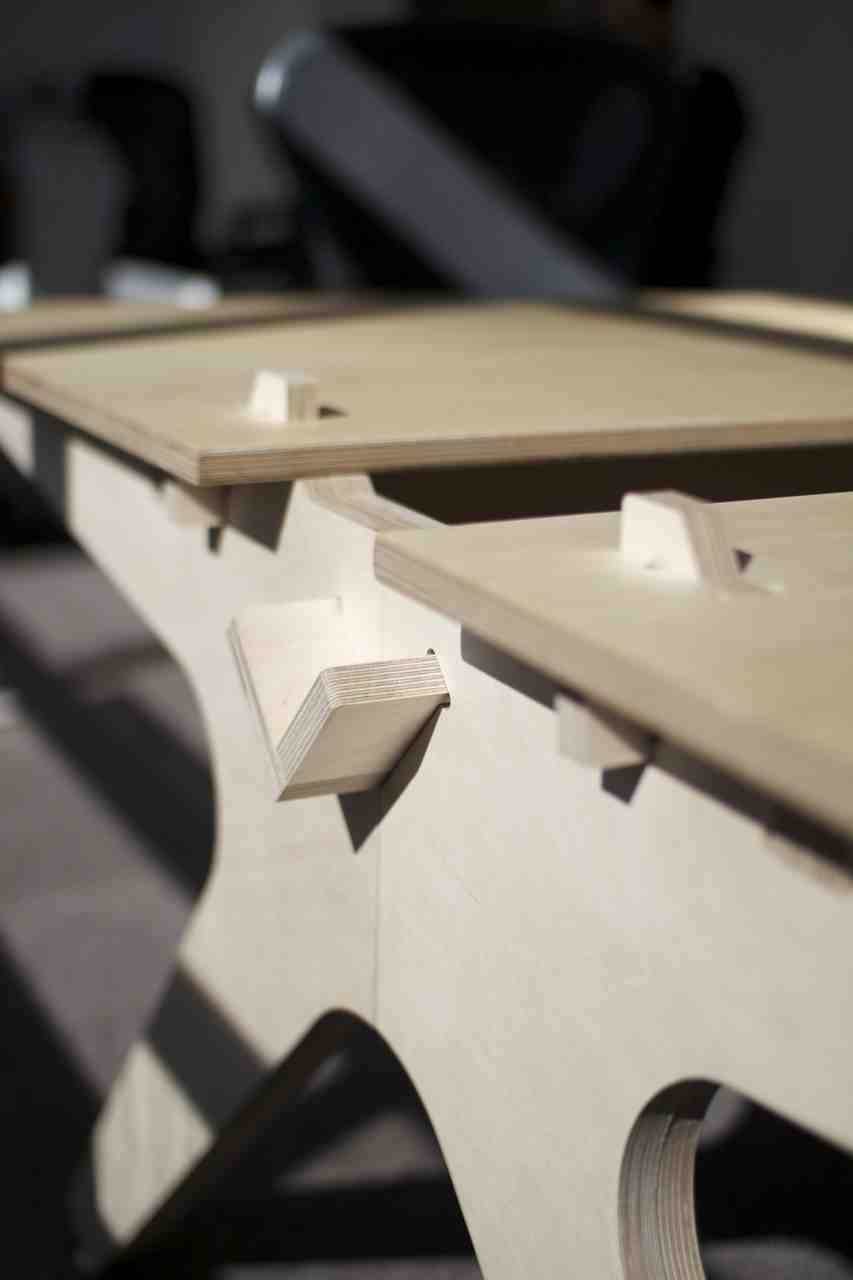 Opendesk, Desk, Lean Desk, Plywood, Joni Steiner, Nick Ierodiaconou, Detail in a workspace