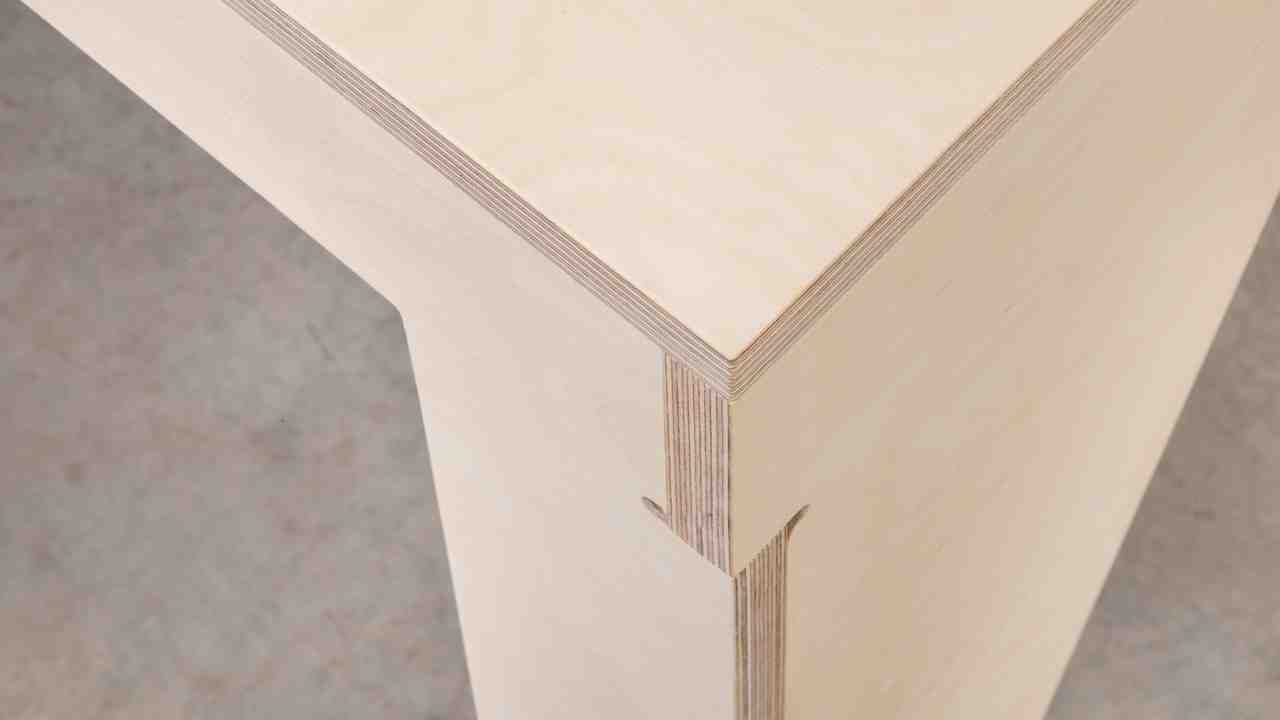 One to Several Table corner detail
